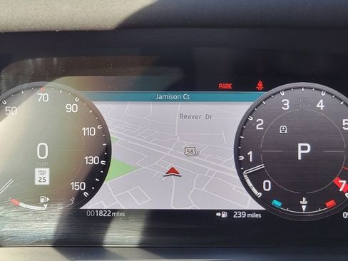 Used 2025 Land Rover Defender 110 S image 29