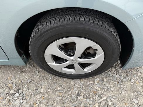 Used 2012 Toyota Prius Two image 12