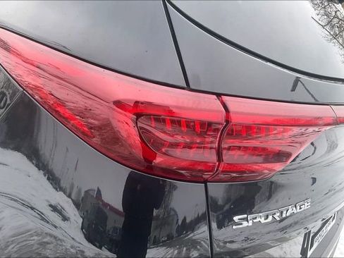 Used 2020 Kia Sportage SX image 29