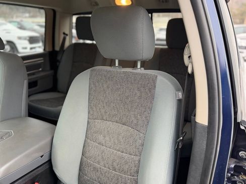 Used 2019 RAM 1500 Classic SLT image 10