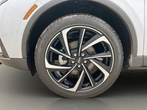 Used 2025 Lincoln Corsair Reserve image 25