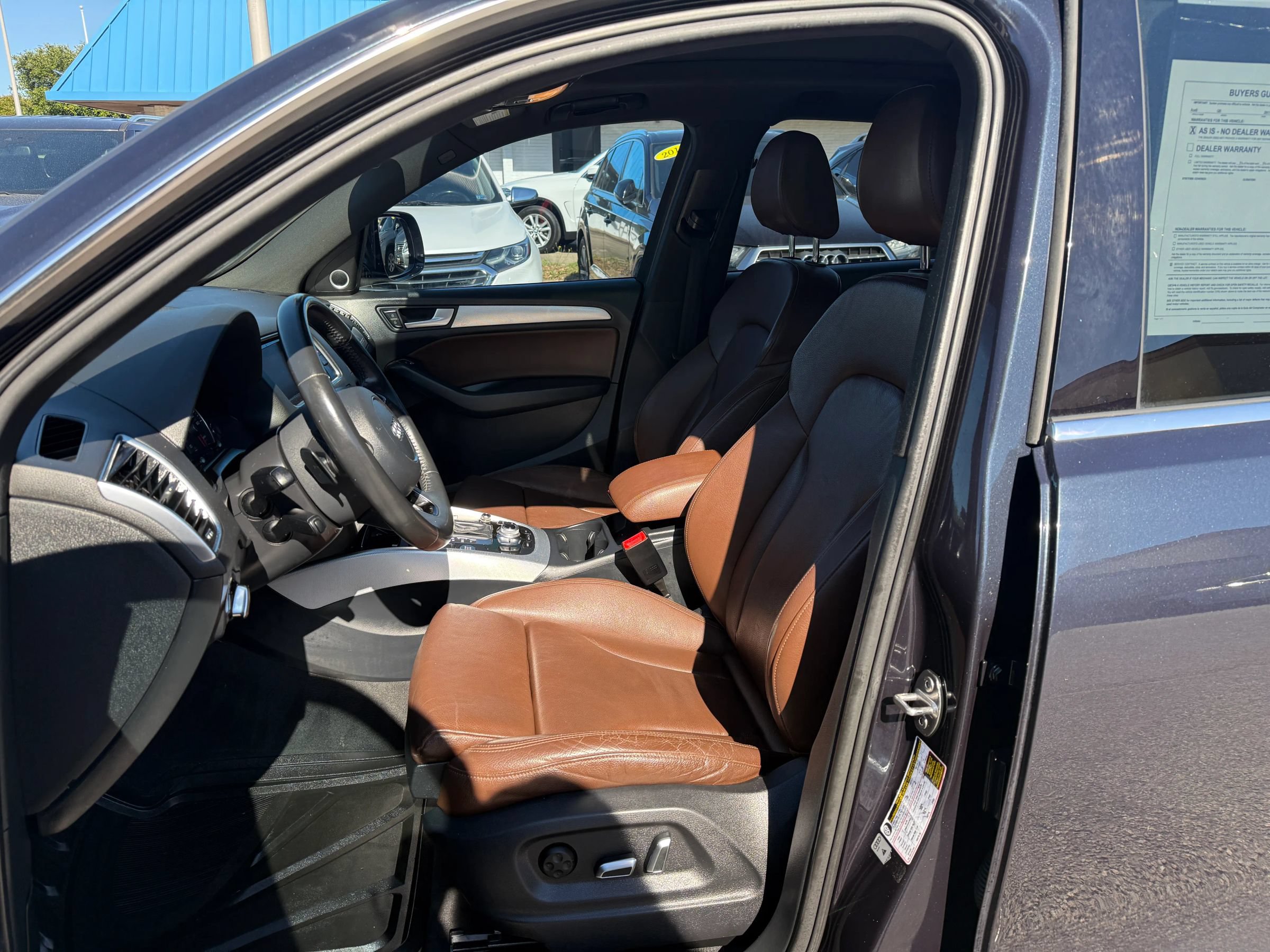 Used 2017 Audi Q5 2.0T Premium Plus w/ Technology Package AWD/4WD image 15