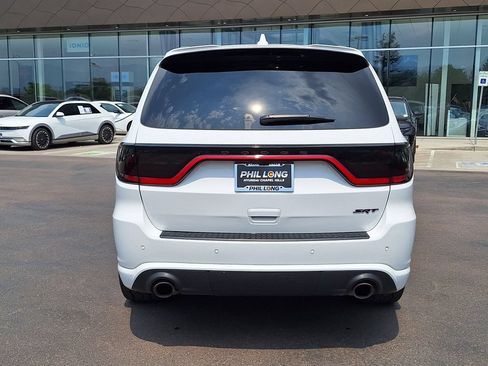 Used 2022 Dodge Durango SRT w/ SRT Interior Appearance Group AWD/4WD image 4