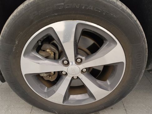 Used 2019 Jeep Cherokee Limited w/ Luxury Group image 31