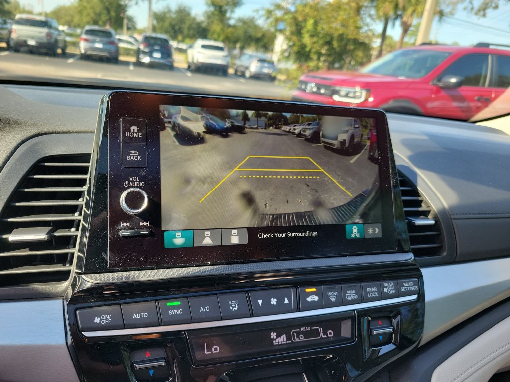 Certified 2026 Honda Odyssey EX-L image 36
