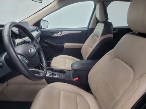 Used 2020 Ford Escape SEL image 17