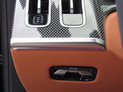 New 2025 Mercedes-Benz S 580 4MATIC Sedan image 34