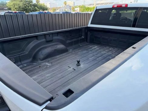 Used 2014 RAM 3500 Tradesman w/ Chrome Appearance Group AWD/4WD image 46