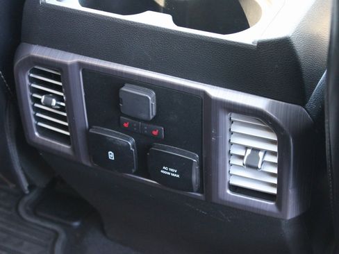 Used 2020 Ford F350 Limited image 21