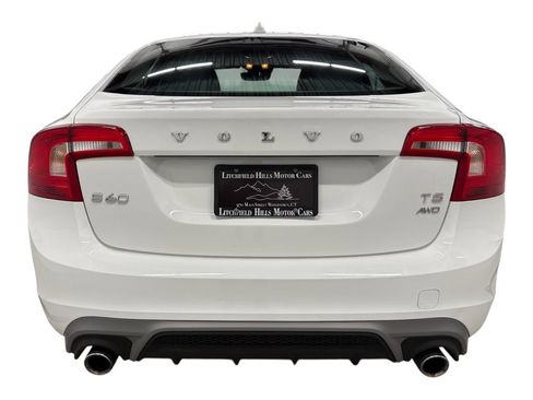 Used 2017 Volvo S60 T5 Dynamic AWD/4WD image 5