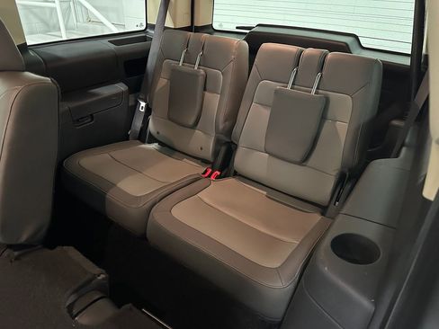 Used 2019 Ford Flex SEL w/ Equipment Group 202A image 27