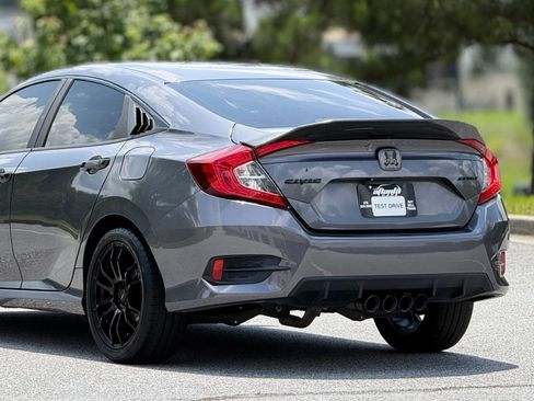 Used 2019 Honda Civic Sport image 48