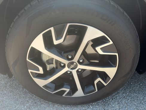 Used 2023 Kia Sportage EX FWD image 30