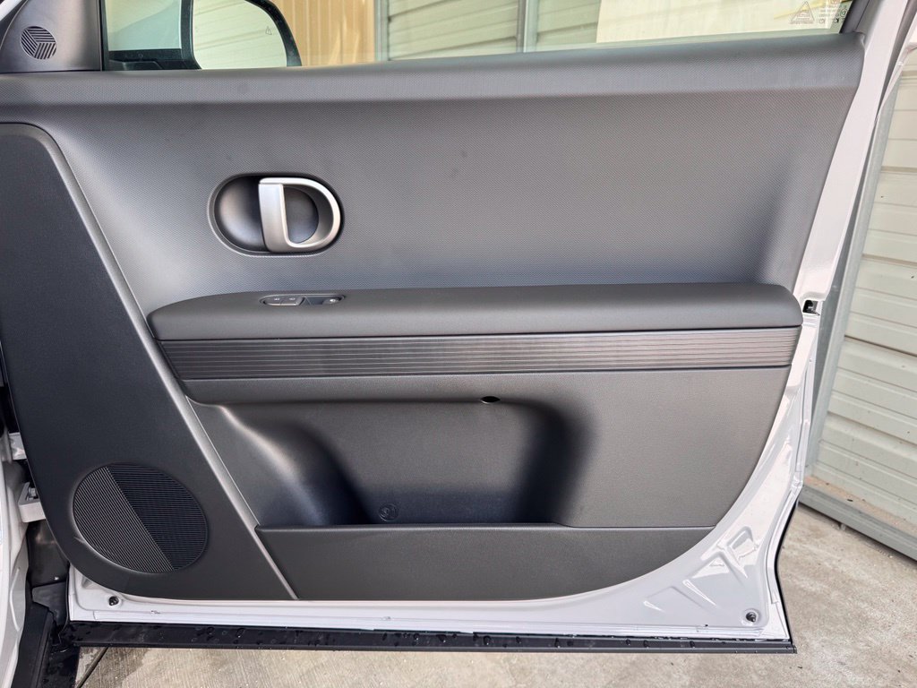 New 2027 Hyundai Ioniq 5 SEL RWD image 21