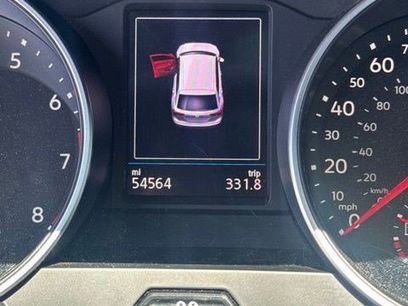 Used 2021 Volkswagen Tiguan SE