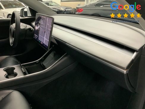 Used 2021 Tesla Model Y Long Range AWD/4WD image 15