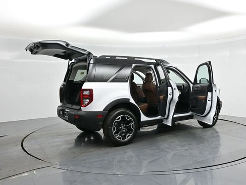 New 2025 Ford Bronco Sport Outer Banks w/ Outer Banks Tech Package+ image 5