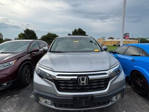 Used 2017 Honda Ridgeline RTL-E image 1