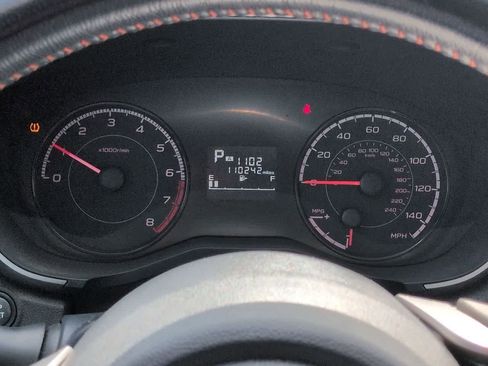 Used 2019 Subaru Crosstrek 2.0i Premium w/ Moonroof Package AWD/4WD image 32