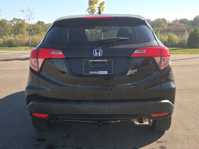 Used 2018 Honda HR-V LX image 8