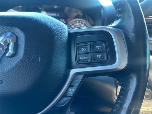 Certified 2019 RAM 2500 Big Horn image 30