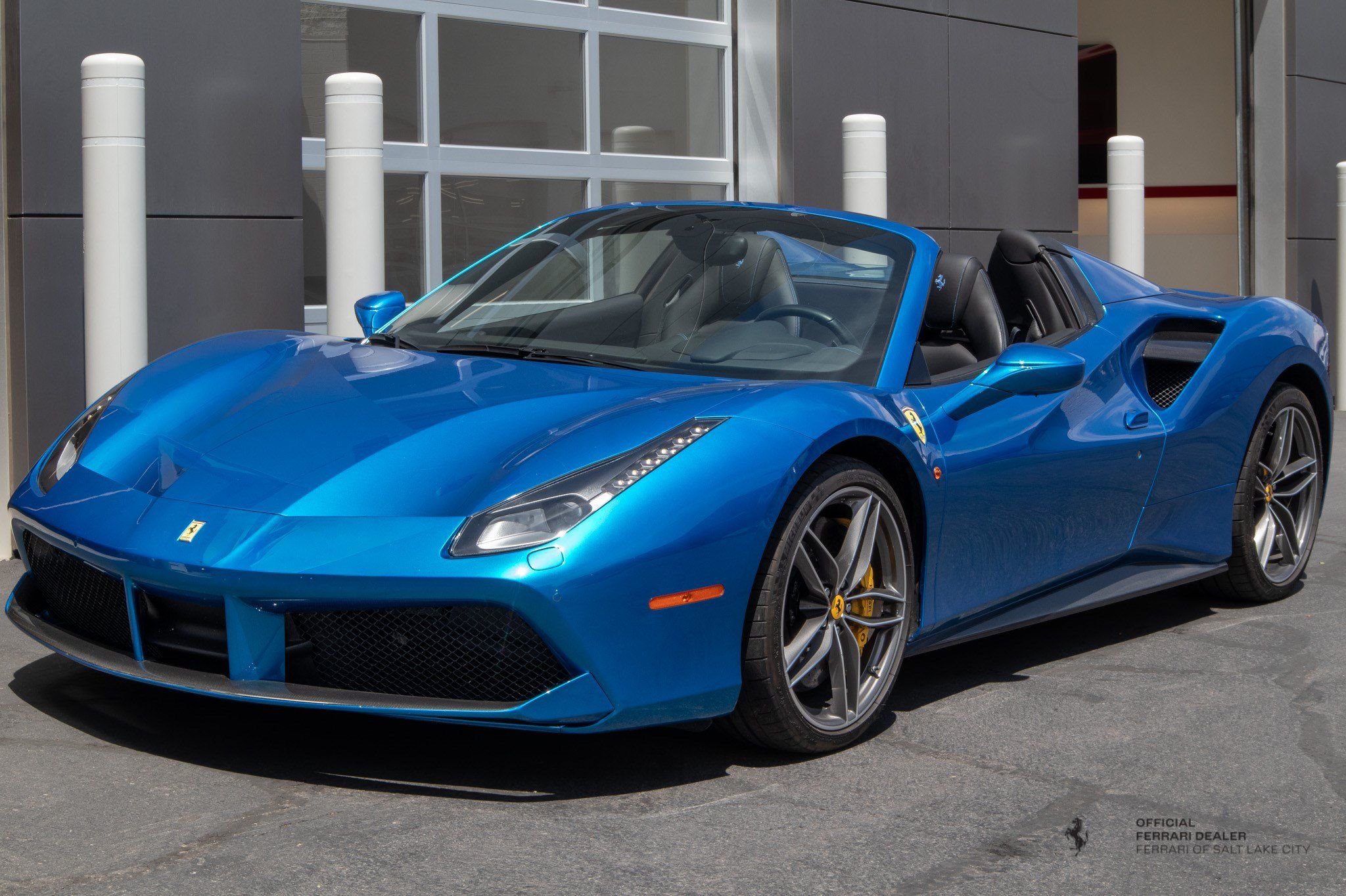 Certified 2018 Ferrari 488 Spider RWD image 1