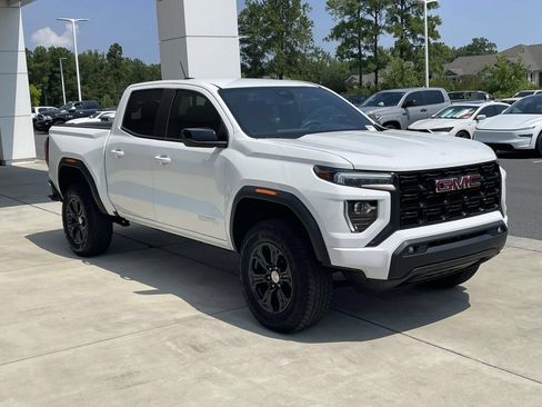 Used 2024 GMC Canyon Elevation w/ Convenience Package RWD image 5