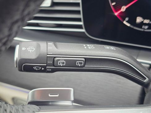 New 2026 Mercedes-Benz GLS 450 4MATIC image 43