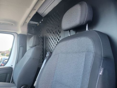 Used 2023 RAM ProMaster 2500 image 15