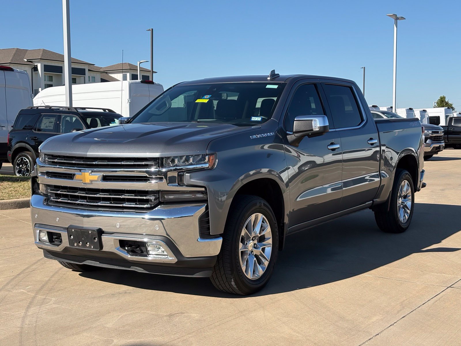 Certified 2020 Chevrolet Silverado 1500 LTZ w/ LTZ Premium Package AWD/4WD image 3