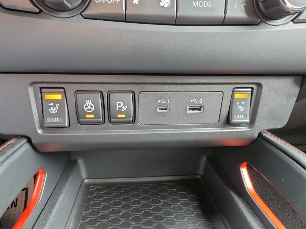 Used 2026 Nissan Frontier PRO-4X AWD/4WD image 17