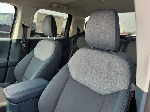 New 2025 Ford Maverick XLT w/ XLT Luxury Package image 19