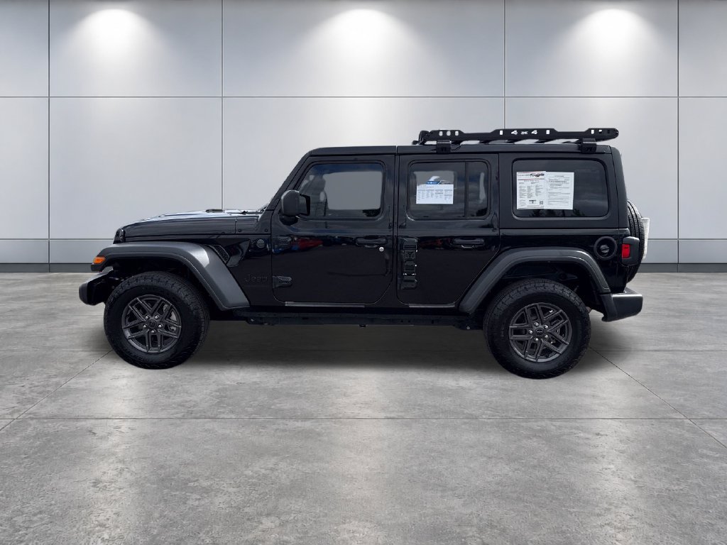 Used 2025 Jeep Wrangler Unlimited Sport AWD/4WD image 2