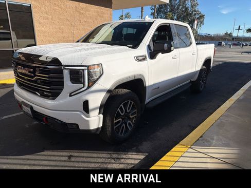 Certified 2025 GMC Sierra 1500 AT4 w/ AT4 Premium Package image 1