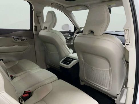 Used 2024 Volvo XC90 B6 Core AWD/4WD image 26