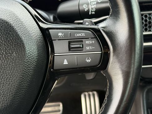 Used 2025 Honda Civic Sport image 18