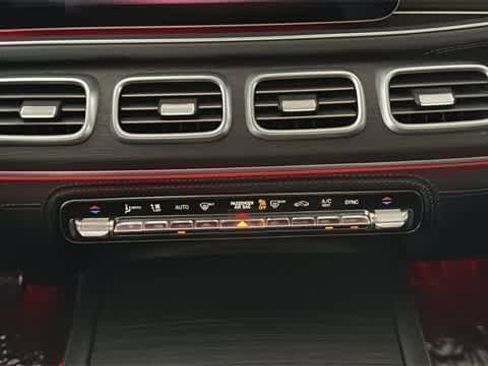 Used 2024 Mercedes-Benz GLE 53 AMG 4MATIC Coupe image 22