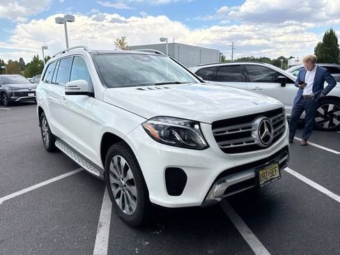 Used 2019 Mercedes-Benz GLS 450 4MATIC image 2