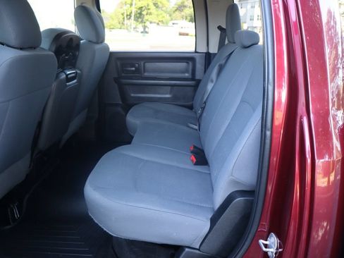 Used 2018 RAM 2500 Tradesman w/ Chrome Appearance Group AWD/4WD image 20