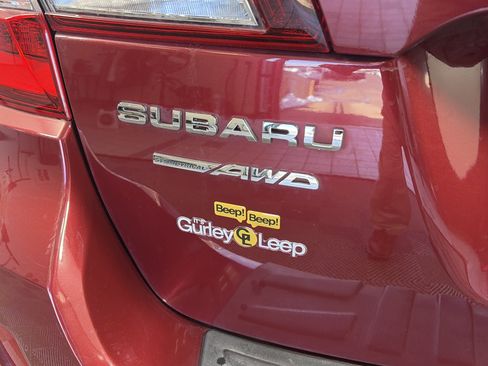 Used 2017 Subaru Outback 2.5i Limited image 16