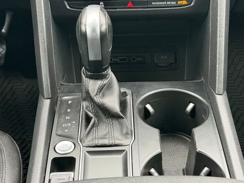 Used 2020 Volkswagen Atlas SE w/ Towing Package FWD image 15