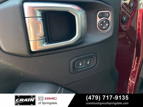 Used 2021 Jeep Gladiator Overland w/ Popular Equipment Package AWD/4WD image 11