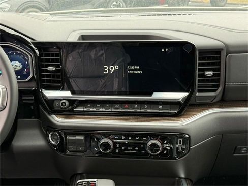 New 2026 Chevrolet Silverado 1500 RST w/ RST All Star Premium Package image 9