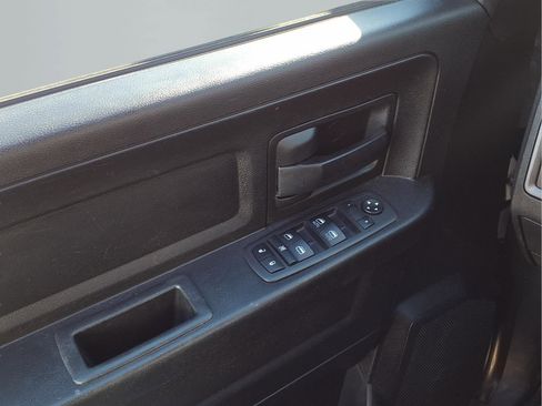 Used 2019 RAM 1500 Tradesman w/ Chrome Plus Package image 11