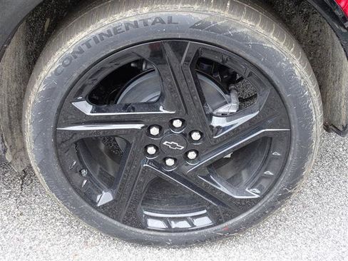 New 2024 Chevrolet Equinox EV RS image 3