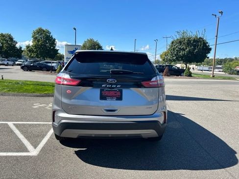 Used 2024 Ford Edge SEL AWD/4WD image 6