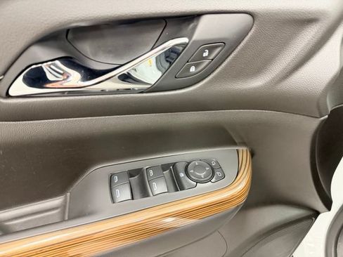Certified 2021 GMC Acadia SLE AWD/4WD image 17