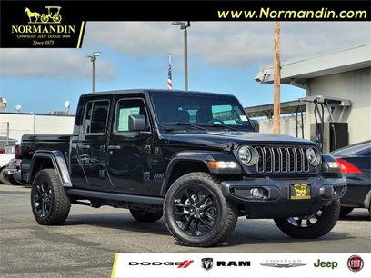New 2025 Jeep Gladiator Sport