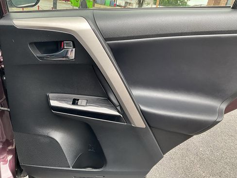 Used 2017 Toyota RAV4 Limited FWD image 26