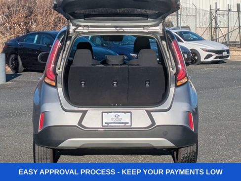 Used 2024 Kia Soul LX w/ Option Group 015 image 7